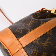 Load the image into the gallery viewer. 極美品 LOUIS VUITTON ルイヴィトン ノエ カーゴ バケットバッグ ショルダーバッグ M14017 ブラウン ゴールド金具 中古 4a006240