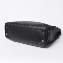 Load the image into the gallery viewer. 極美品 LOUIS VUITTON ルイヴィトン グラン サック トートバッグ M44733 モノグラムエクリプス ブラック シルバー金具 中古 4a006217