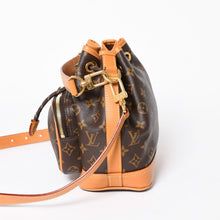 Load the image into the gallery viewer. 極美品 LOUIS VUITTON ルイヴィトン ノエ カーゴ バケットバッグ ショルダーバッグ M14017 ブラウン ゴールド金具 中古 4a006240