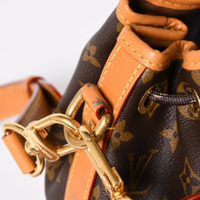 Load the image into the gallery viewer. 極美品 LOUIS VUITTON ルイヴィトン ノエ カーゴ バケットバッグ ショルダーバッグ M14017 ブラウン ゴールド金具 中古 4a006240