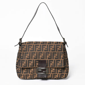極美品 FENDI フェンディ マンマバケット ワンショルダーバッグ 26325 ズッカ柄 ブラウン ヴィンテージ シルバー金具 中古 4a006218