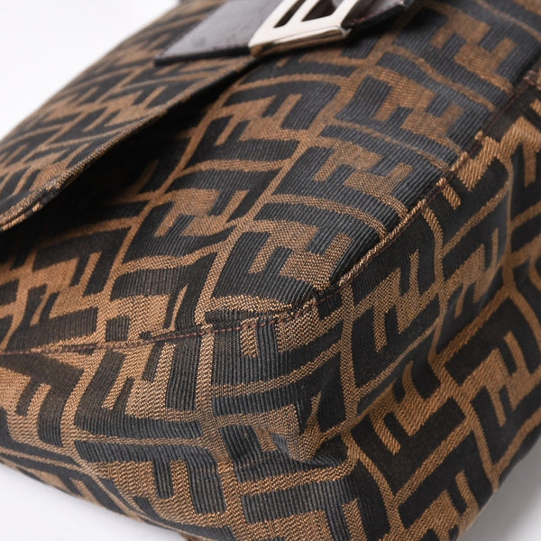 極美品 FENDI フェンディ マンマバケット ワンショルダーバッグ 26325 ズッカ柄 ブラウン ヴィンテージ シルバー金具 中古 4a006218