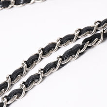 Load the image into the gallery viewer. 極美品 CHANEL シャネル デカマトラッセ30 Wフラップ Wチェーンショルダーバッグ 16番台 ココマーク キャビアスキン ブラック 中古 4a006242