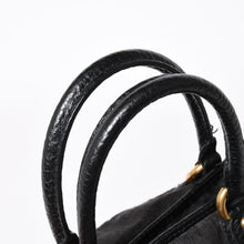 Load the image into the gallery viewer. 新品同様 LOUIS VUITTON ルイヴィトン ハンドバッグ モノグラムデニム ネオカヴィGM M95352 ブラック レザー 2way仕様 ゴールド金具 中古 4a006255