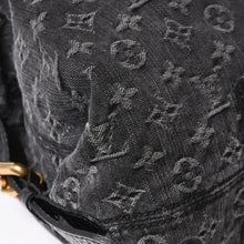 Load the image into the gallery viewer. 新品同様 LOUIS VUITTON ルイヴィトン ハンドバッグ モノグラムデニム ネオカヴィGM M95352 ブラック レザー 2way仕様 ゴールド金具 中古 4a006255