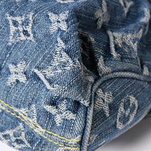 Load the image into the gallery viewer. 新品同様品 LOUIS VUITTON ルイヴィトン ハンドバッグ ミニプリーティ デニム ブルー モノグラムデニム M95050 中古 4a006256