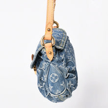 Load the image into the gallery viewer. 新品同様品 LOUIS VUITTON ルイヴィトン ハンドバッグ ミニプリーティ デニム ブルー モノグラムデニム M95050 中古 4a006256