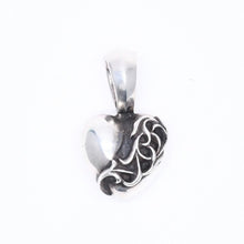 将图片加载到图库查看器中。 極美品 CHROME HEARTS クロムハーツ HEART WITH JUMP RING ハート ウィズ ジャンプリング ペンダントトップ 重量約12.84 中古 4a006264