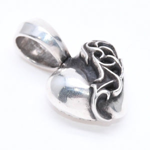 極美品 CHROME HEARTS クロムハーツ HEART WITH JUMP RING ハート ウィズ ジャンプリング ペンダントトップ 重量約12.84 中古 4a006264