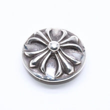 Load the image into the gallery viewer. 極美品 CHROME HEARTS クロムハーツ クロスボールボタン ヘアバンド用 コンチョ 重量約12.75g 2008/.925刻印 シルバー925 中古 4a006289