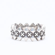 画像をギャラリービューアに読み込む, CHROME HEARTS クロムハーツ DOUBLE PYRAMID PLUS RING ダブルピラミッド プラス リング 重量10.19g サイズ14号 シルバー925 美品 中古 4a006267