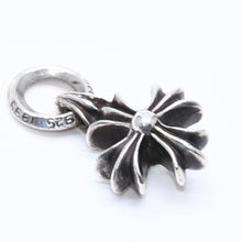 将图片加载到图库查看器中。 極美品 CHROME HEARTS クロムハーツ CHARM CH PLUS CHプラスチャーム ペンダントトップ 重量約6.33g オールド シルバー925 中古 4a006286