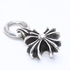 極美品 CHROME HEARTS クロムハーツ CHARM CH PLUS CHプラスチャーム ペンダントトップ 重量約6.33g オールド シルバー925 中古 4a006286