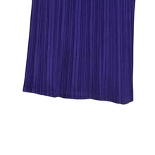 Load the image into the gallery viewer. 極美品 ISSEI MIYAKE イッセイミヤケ PLEATS PLEASE プリーツプリーズ パンツ ボトムス パープル 中古 4a006116