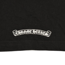 画像をギャラリービューアに読み込む, 極美品 CHROME HEARTS クロムハーツ 半袖Tシャツ サイズXXL ネックロゴ オールドイングリッシュ スクロールラベル ブラック 中古 4a006276