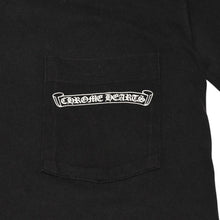 Load the image into the gallery viewer. CHROME HEARTS クロムハーツ 半袖Tシャツ サイズS CHプラス オールドイングリッシュ スクロールラベル ブラック 美品 中古 4a006277