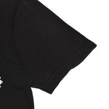 Load the image into the gallery viewer. CHROME HEARTS クロムハーツ 半袖Tシャツ サイズS CHプラス オールドイングリッシュ スクロールラベル ブラック 美品 中古 4a006277