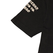 将图片加载到图库查看器中。 CHROME HEARTS クロムハーツ × KYOSUKE HIMURO 氷室京介 半袖Tシャツ サイズS CHクロス ライブ限定 ヒムロック 美品 中古 4a006283