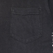 Load the image into the gallery viewer. CHROME HEARTS クロムハーツ オールド 半袖Tシャツ サイズS NYC限定 オールドイングリッシュ ネックロゴ ブラック 美品 中古 4a006280