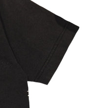 Load the image into the gallery viewer. CHROME HEARTS クロムハーツ オールド 半袖Tシャツ サイズS NYC限定 オールドイングリッシュ ネックロゴ ブラック 美品 中古 4a006280
