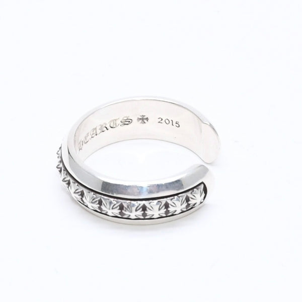 極美品 CHROME HEARTS クロムハーツ CH PLUS PYRAMID OPEN BAND CHプラス ピラミッド オープンバンドリング 重量7.57g 17号 中古 4a006272