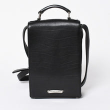 画像をギャラリービューアに読み込む, 極美品 CHROME HEARTS クロムハーツ ショルダーバッグ 2WAY CHプラス装飾 ガンスリンガー クロスボール ブラック シルバー925 中古 4a006292