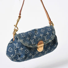 画像をギャラリービューアに読み込む, 極美品 LOUIS VUITTON ルイヴィトン ミニ プリーティ ワンショルダーバッグ M95050 モノグラム デニム インディゴブルー 中古 4a006110