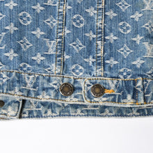 画像をギャラリービューアに読み込む, 極美品 Louis Vuitton ルイヴィトン モノグラム デニムジャケット 08ss RW052W WHJA01CF7 ブルー サイズ38 中古 4a006349