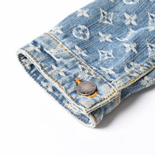 画像をギャラリービューアに読み込む, 極美品 Louis Vuitton ルイヴィトン モノグラム デニムジャケット 08ss RW052W WHJA01CF7 ブルー サイズ38 中古 4a006349