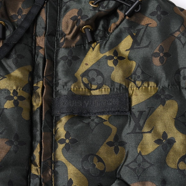 極美品 LOUIS VUITTON ルイヴィトン ダウンジャケット 中綿ジャケット カモフラージュ 村上隆 サイズ6 カシミヤ 迷彩 中古 4a005712
