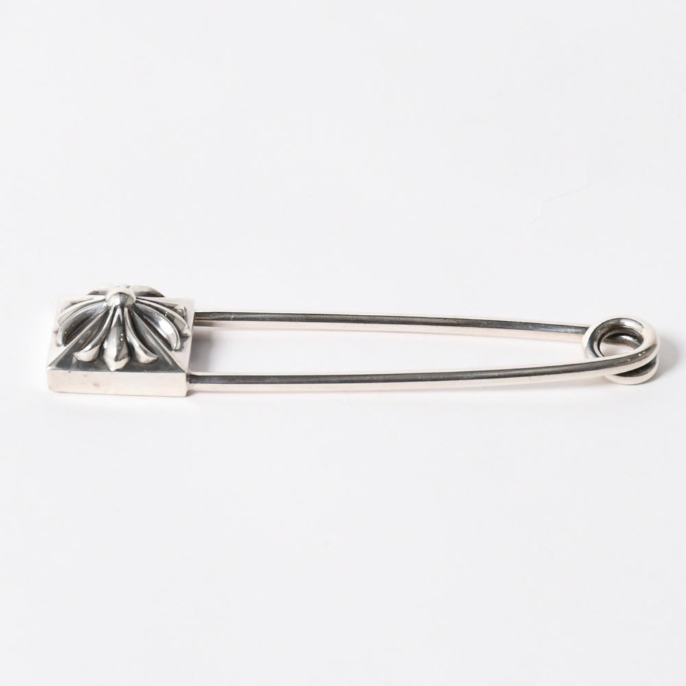 極美品 CHROME HEARTS クロムハーツ SAFETY PIN XL セーフティピン XL 重量約58.25g 2010/.925刻印 ピラミッド CHプラス 中古 4a006332