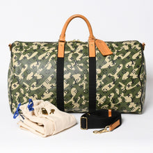 画像をギャラリービューアに読み込む, 極美品 LOUIS VUITTON ルイヴィトン ×村上隆 キーポルバンドリエール55 モノグラムモフラージュ M95774 ゴールド金具 中古 4a006335