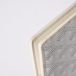極美品 GOYARD ゴヤール ヴィクトワール ウォレット 二つ折り財布 VICTO8PMLTY50CL50X PVC レザー ホワイト 中古 4a006571