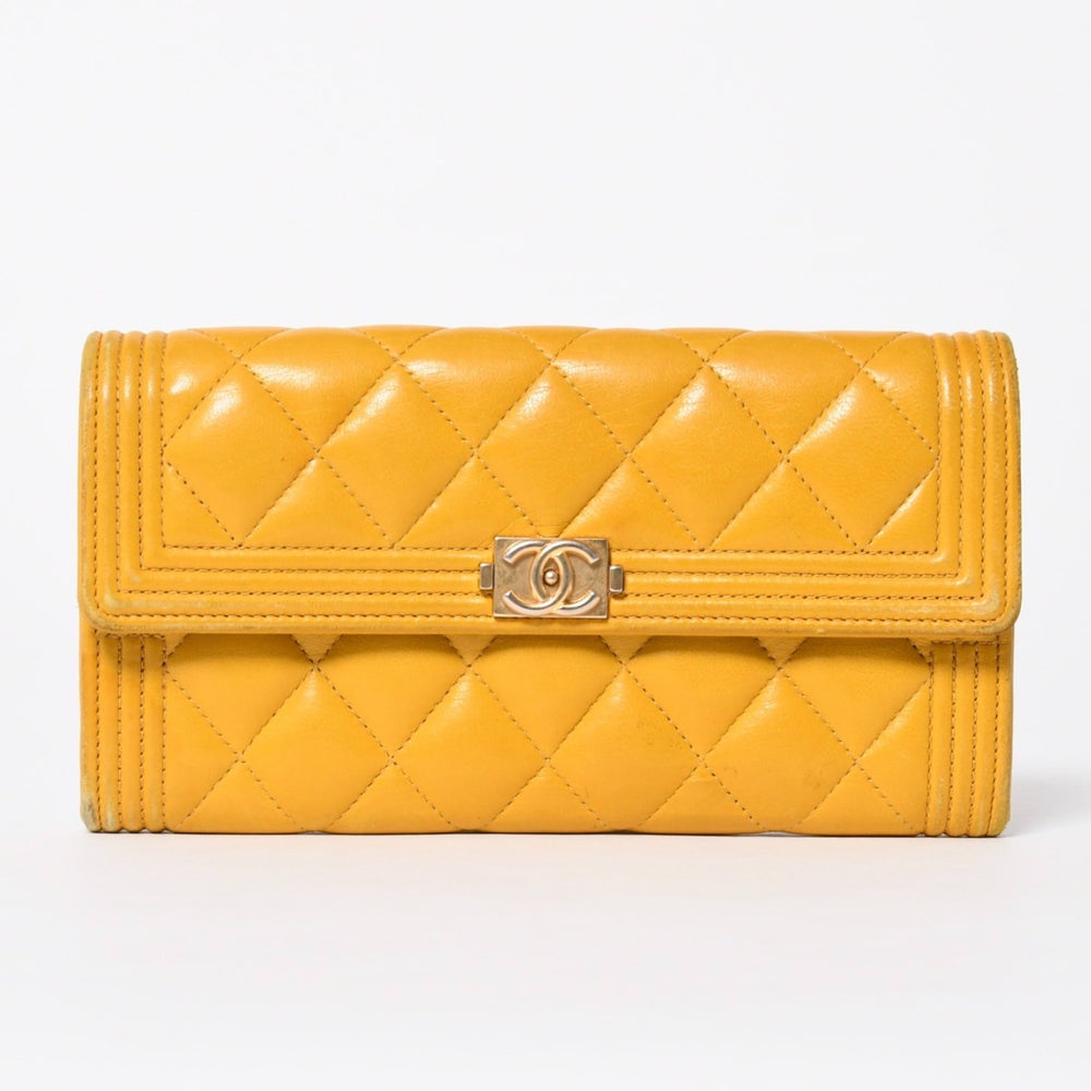 CHANEL シャネル ボーイシャネル ロングウォレット 長財布 28番台 ココマーク ラムスキン イエロー ゴールド金具 美品 中古 4a006764