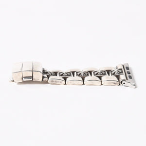 極美品 CHROME HEARTS クロムハーツ フラットアップル CHプラス ウィメンズ シルバーウォッチバンド 重量約101.66g アップルウォッチ 中古 4a006342