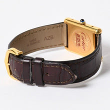 Load the image into the gallery viewer. 極美品 CARTIER カルティエ TANK LM VERMEIL マストタンク LM ヴェルメイユ 腕時計 1975713 GP レザー ボルドー文字盤 手巻き 中古 4a006044