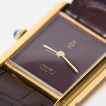 Load the image into the gallery viewer. 極美品 CARTIER カルティエ TANK LM VERMEIL マストタンク LM ヴェルメイユ 腕時計 1975713 GP レザー ボルドー文字盤 手巻き 中古 4a006044