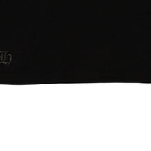 Load the image into the gallery viewer. CHROME HEARTS クロムハーツ ホースシュー ヘアリー クロス ロングTシャツ キッズ コットン ブラック サイズ2T 美品 中古 4a006245