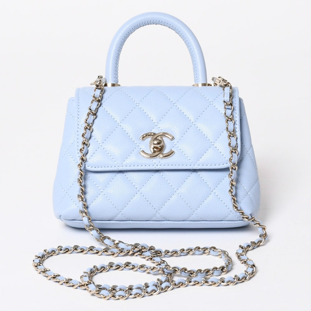 新品未使用品 CHANEL シャネル マトラッセ ココハンドル 14.5 ミニチェーン クラッチ バッグ ライトブルー ランダム番台 中古 4a006467