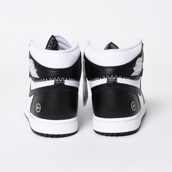 新品未使用品 NIKE AIR JORDAN 1 RETRO HI OG エアジョーダン 1 × UNION ユニオン × FRAGMENT DESIGN フラグメントデザイン サイズ9.0 中古 4a006258