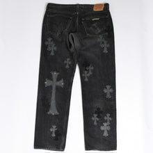 画像をギャラリービューアに読み込む, 極美品 CHROME HEARTS クロムハーツ Levi's リーバイス 501 デニム ブラック クロスパッチ ラージクロス スモールクロス サイズ34 中古 4a006484
