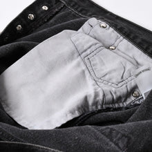 画像をギャラリービューアに読み込む, 極美品 CHROME HEARTS クロムハーツ Levi's リーバイス 501 デニム ブラック クロスパッチ ラージクロス スモールクロス サイズ34 中古 4a006484