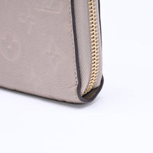 画像をギャラリービューアに読み込む, LOUIS VUITTON ルイヴィトン ジッピーウォレット M28792 長財布 ロングウォレット モノグラムアンプラント トゥルトレール エンボス加工 ゴールド金具 美品 中古 4a006177