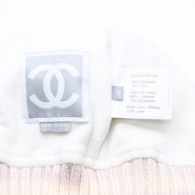 画像をギャラリービューアに読み込む, 極美品 CHANEL シャネル スポーツライン ココマーク ニット帽 ジェニー愛用 ライトブルー系 サイズM 中古 4a006371