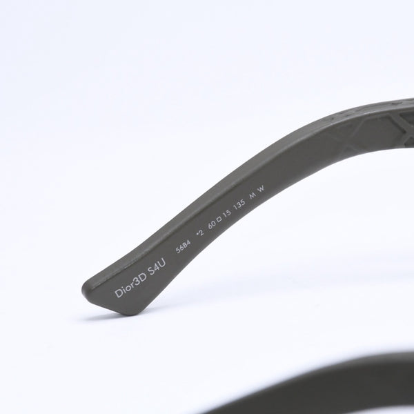 Like new condition CHRISTIAN DIOR sunglasses, eyewear, Dior3D S4U, size 60.◻15 135 Khaki Blue Used 4a006372