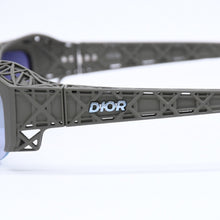画像をギャラリービューアに読み込む, 新品同様品 CHRISTIAN DIOR クリスチャンディオール サングラス アイウェア Dior3D S4U サイズ60◻︎15 135 カーキ ブルー 中古 4a006372