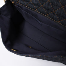 Load the image into the gallery viewer. 新品未使用 CHANEL シャネル デカマトラッセ38 Sフラップ Wチェーンショルダーバッグ ランダム番台 ココマーク デニム 中古 4a006419