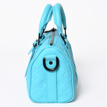 Load the image into the gallery viewer. 極美品 LOUIS VUITTON ルイヴィトン キーポルバンドリエール 25 モノグラムトリヨン ターコイズ ハンドバッグ レザー M11996 中古 4a006254