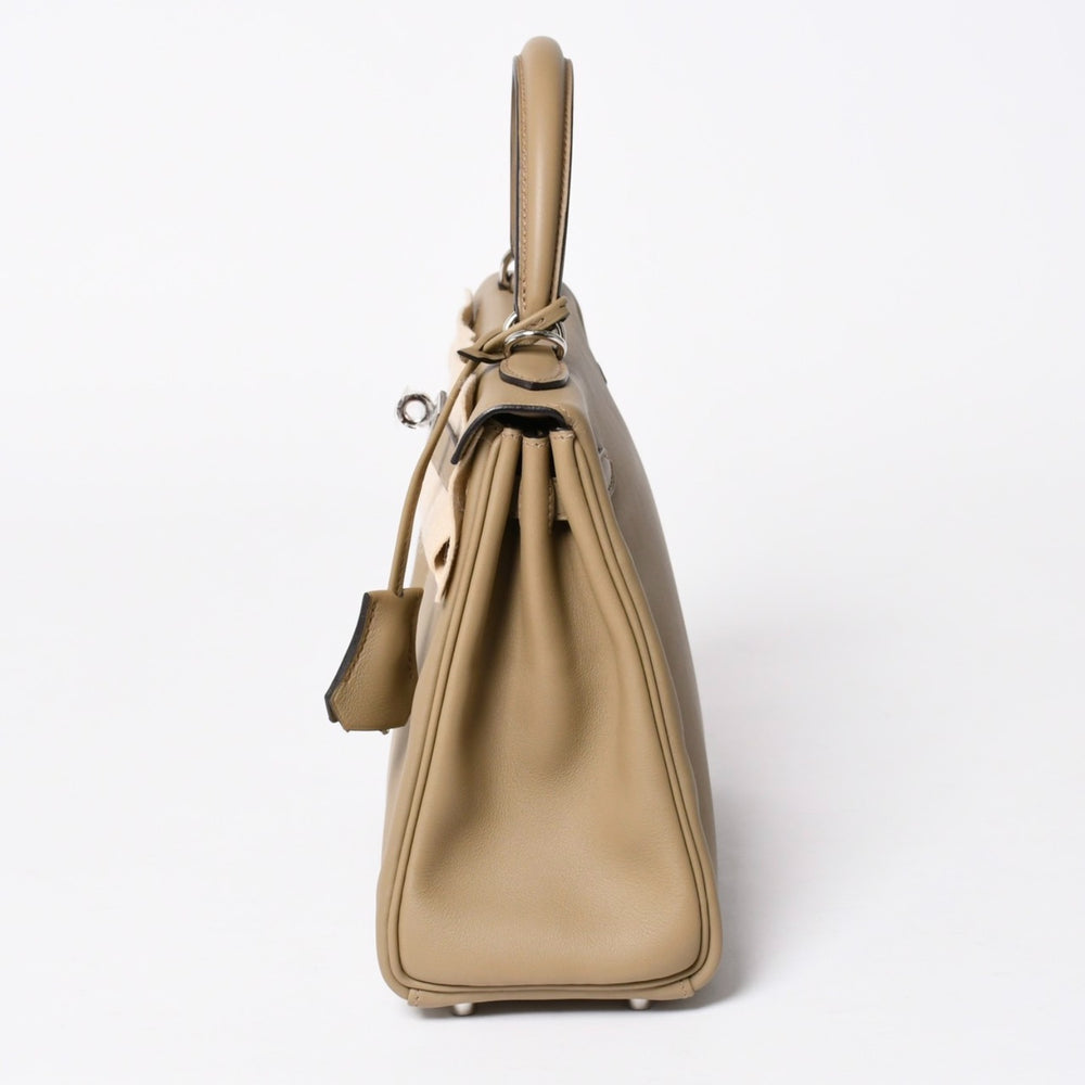 新品同様 HERMES エルメス ケリー25 2WAY ショルダーバッグ W刻印 ヴォースイフト ベージュマルファ シルバー金具 中古 4a006145