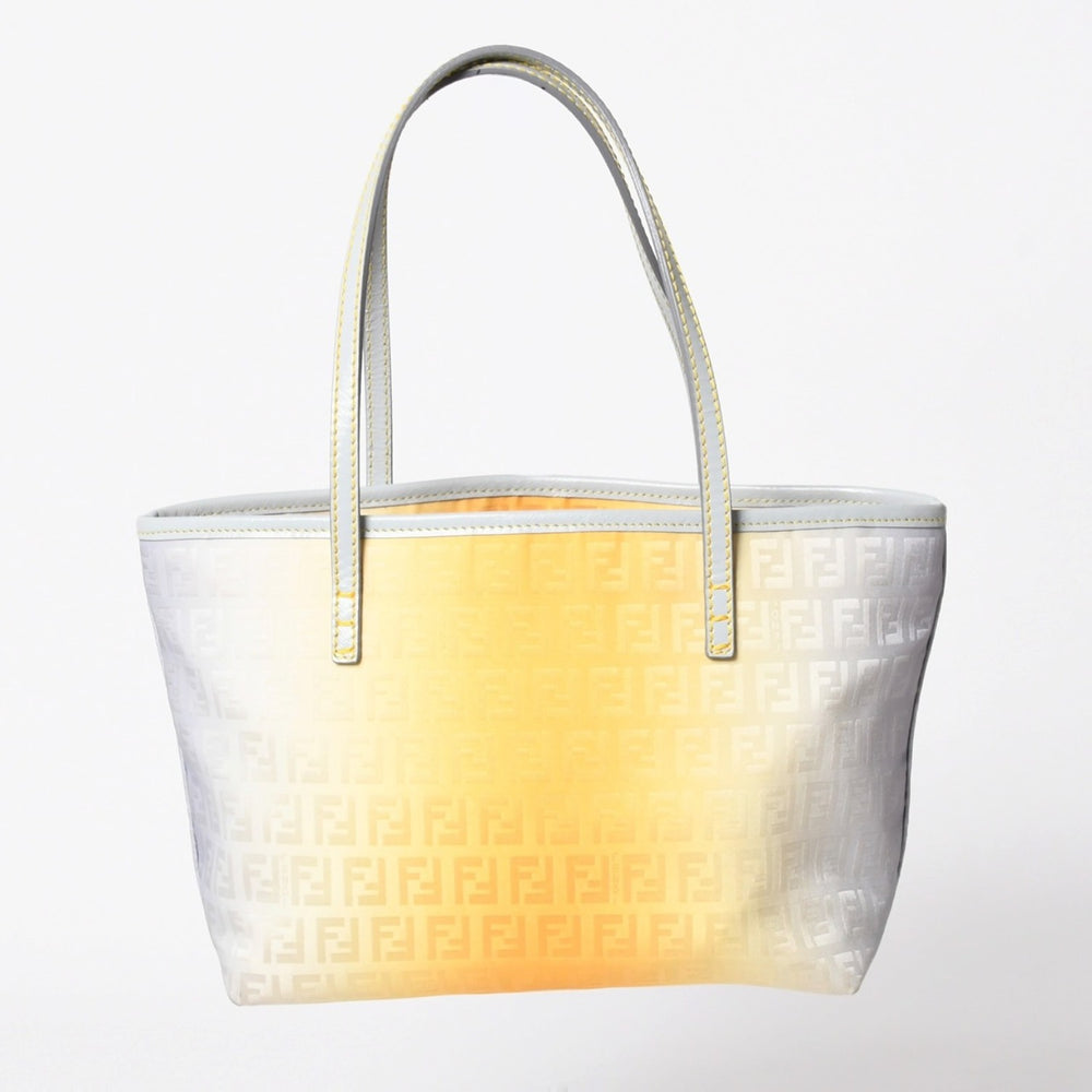 極美品 FENDI フェンディ ズッキーノ FFロゴ トートバッグ ハンドバッグ 8BH099 キャンバス レザー グレー イエロー 中古 4a006497